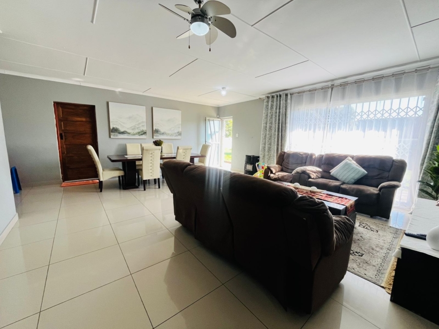 3 Bedroom Property for Sale in Haven Hills Eastern Cape